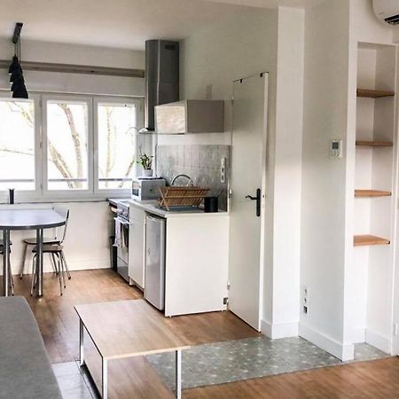 Studio Avec Jardin A Tours Leilighet Eksteriør bilde